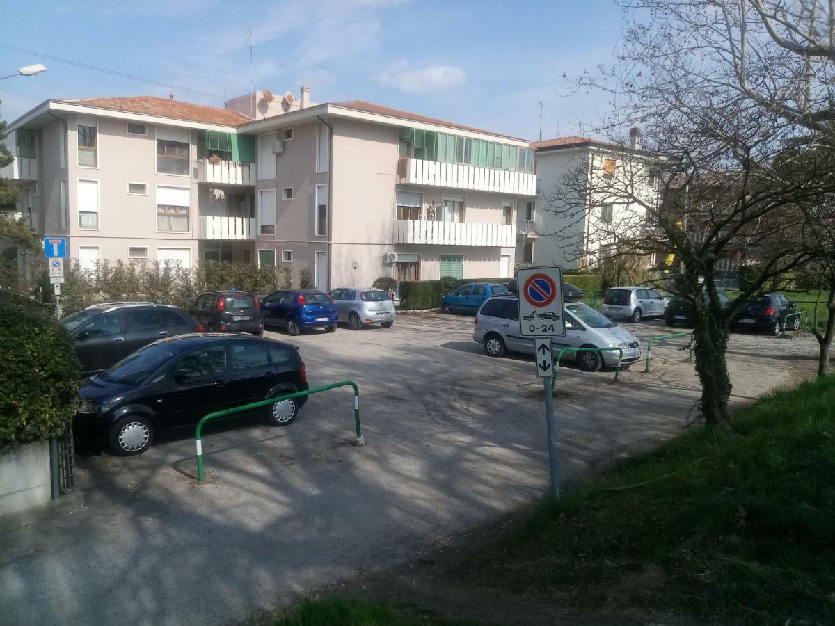Vicino Al Prato Della Valle Intero Appartamento Parcheggio Facile Di Fronte Πάδοβα Εξωτερικό φωτογραφία